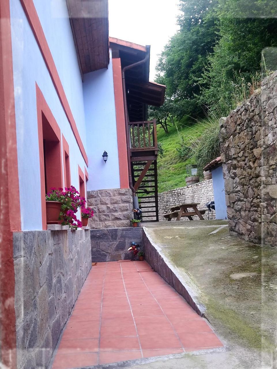 la besnada Apartment Nieda Bagian luar foto